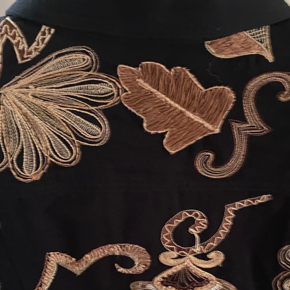 Beautifully Embroidered Black Denim Jacket - Picture 10 of 11